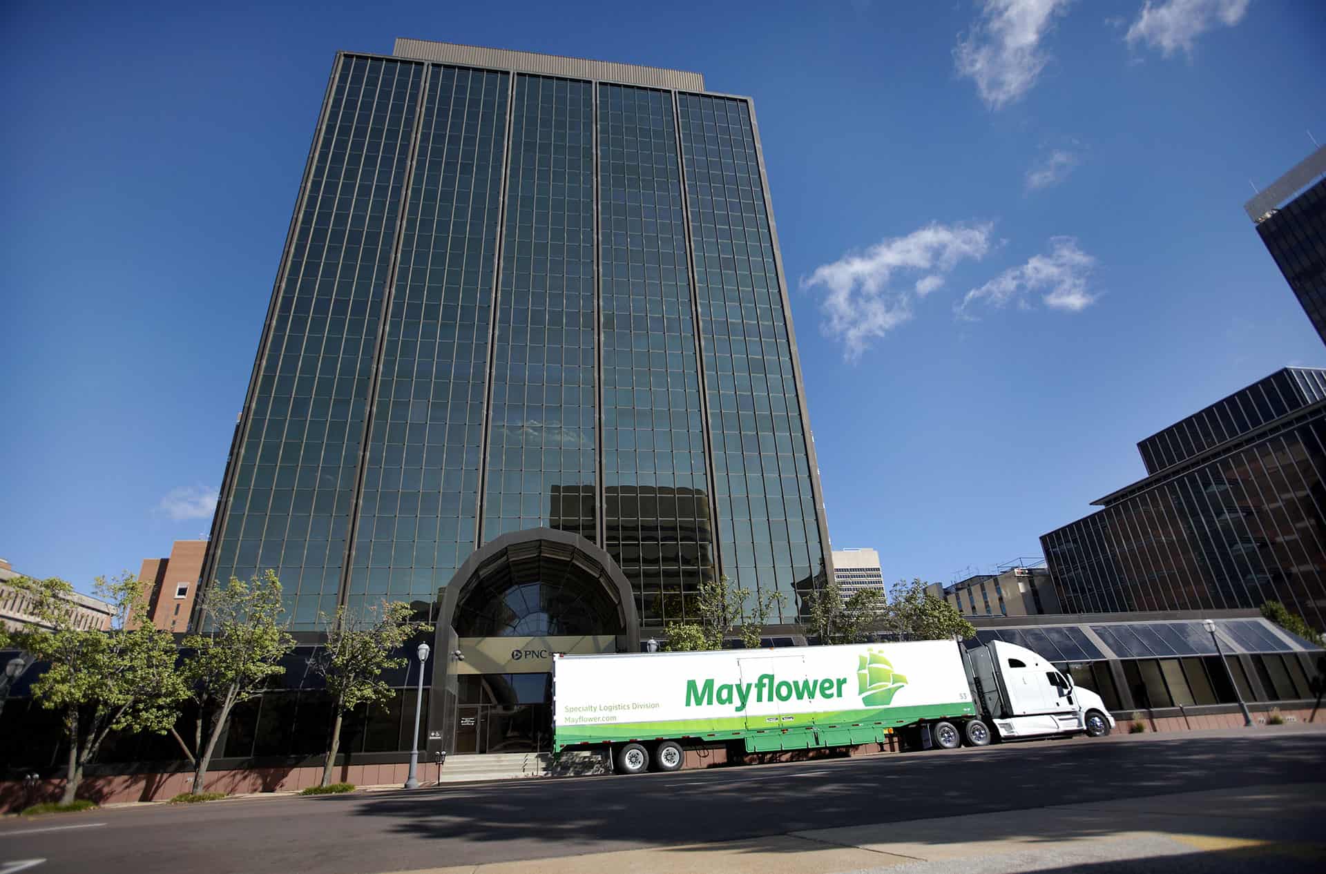 mayflower office moving