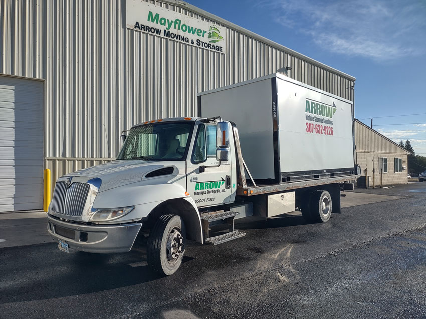 mobile storage container delivery